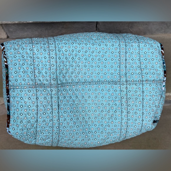 Vera Bradley Java Blue XL Overnight Duffle - Picture 14 of 14